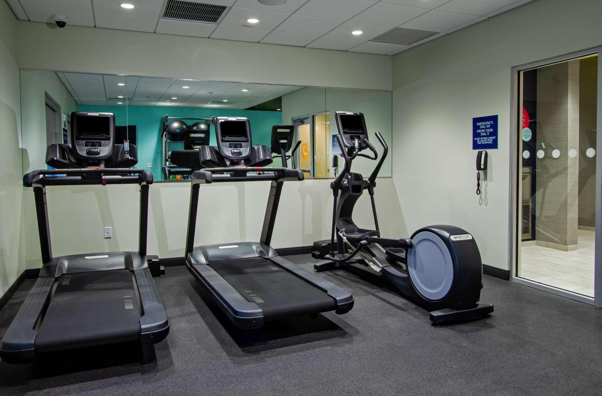 Tru By Hilton Columbus Airport Hotell Exteriör bild